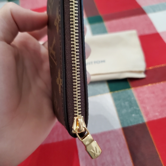 (SOLD) Louis Vuitton Monogram Key Pouch Wallet - Picture 5 of 6